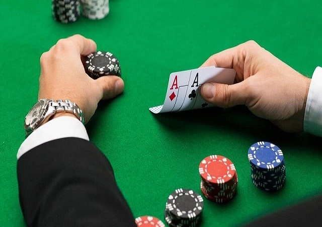 Kinh nghiệm đánh Xì dách hiệu quả